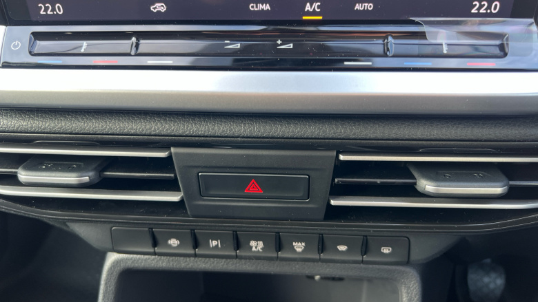 Ford Transit Connect 230 L2 Diesel 2.0 EcoBlue 102ps Limited Van